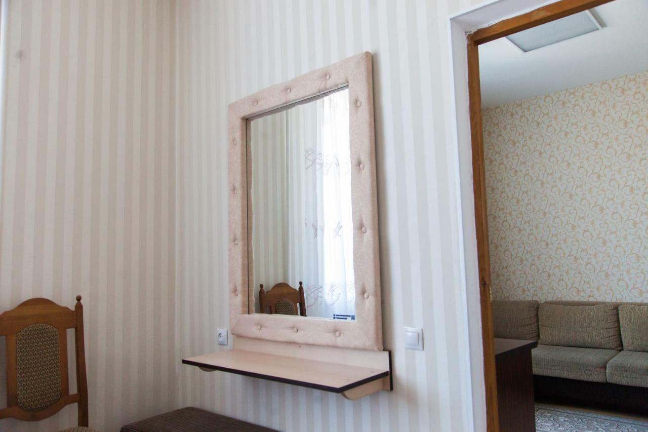 Dvina Hotel Полацк Екстериор снимка